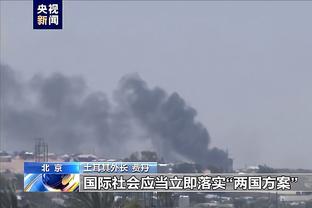 奥纳纳英超第二？球迷热议：他配？德赫亚拿了金手套却失业